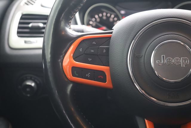 Used 2017 Jeep Compass Latitude w/ Popular Equipment Group image 11