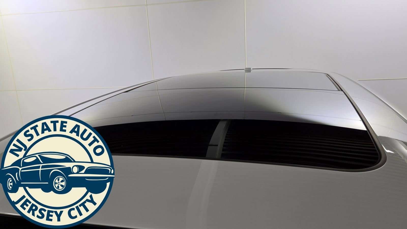 Used 2018 Porsche Cayenne Platinum Edition image 9