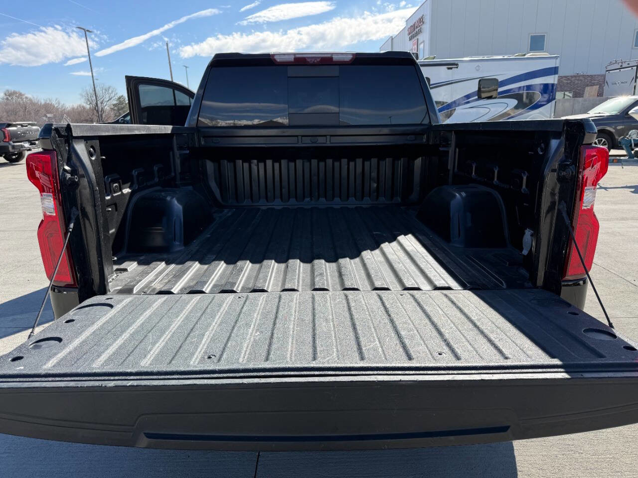 Used 2021 Chevrolet Silverado 1500 LTZ w/ LTZ Premium Package image 29