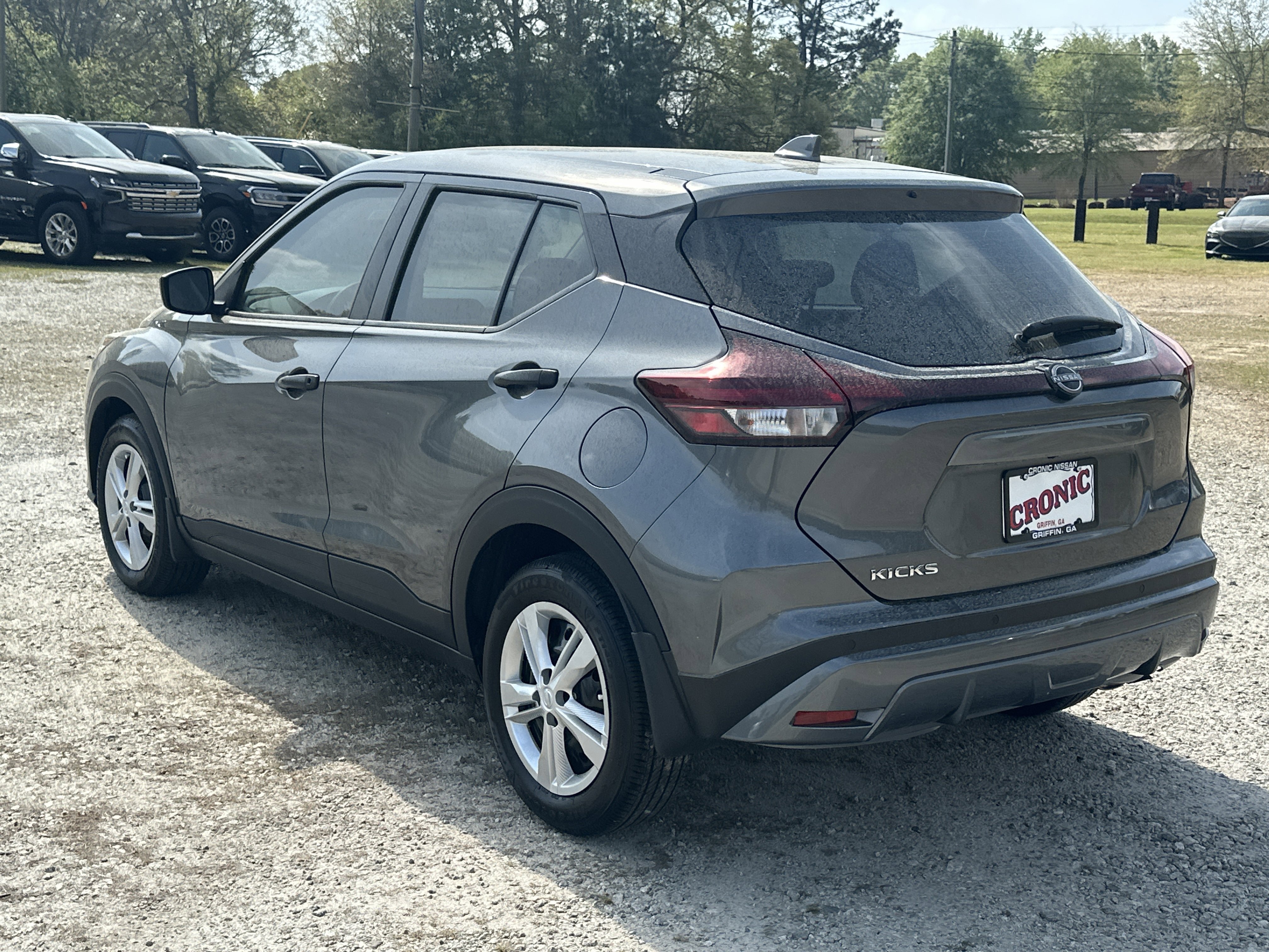 Certified 2025 Nissan Kicks Play S image 7