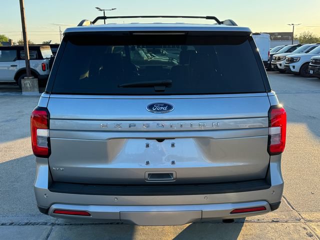 Used 2023 Ford Expedition XLT AWD/4WD image 6