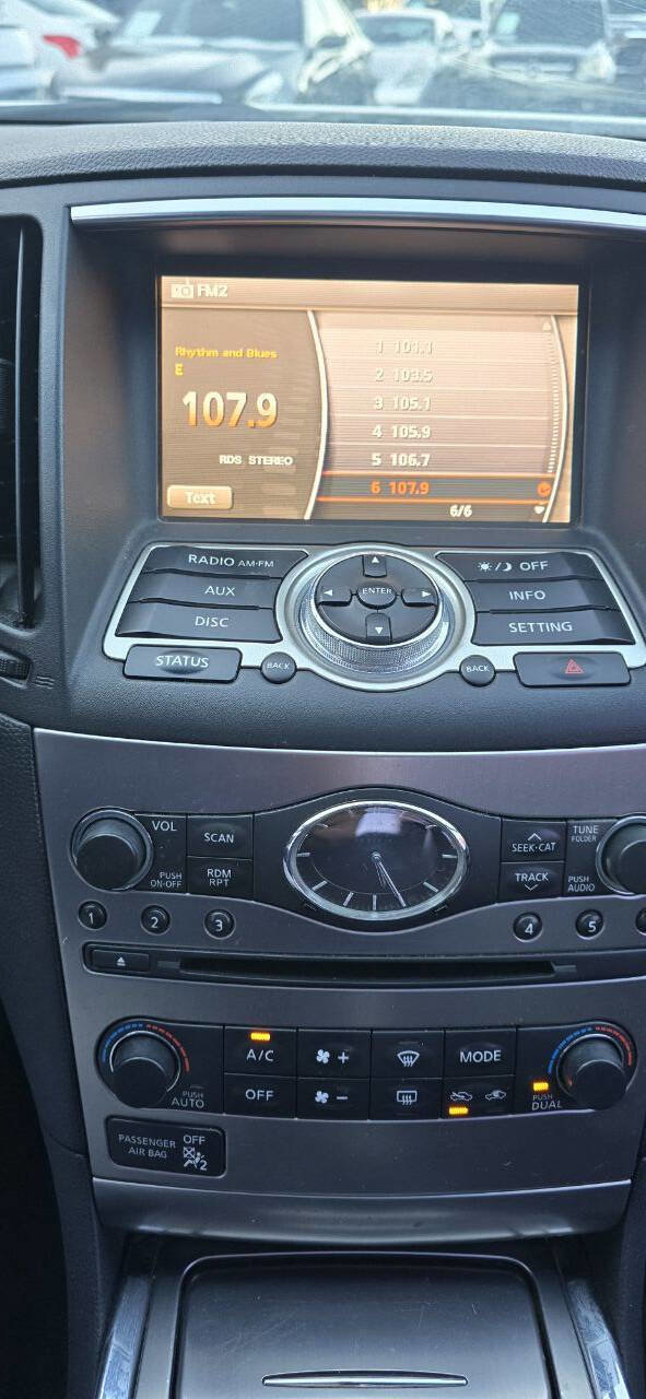 Used 2013 INFINITI G37 x AWD 4dr Sedan w/ Premium Pkg image 24