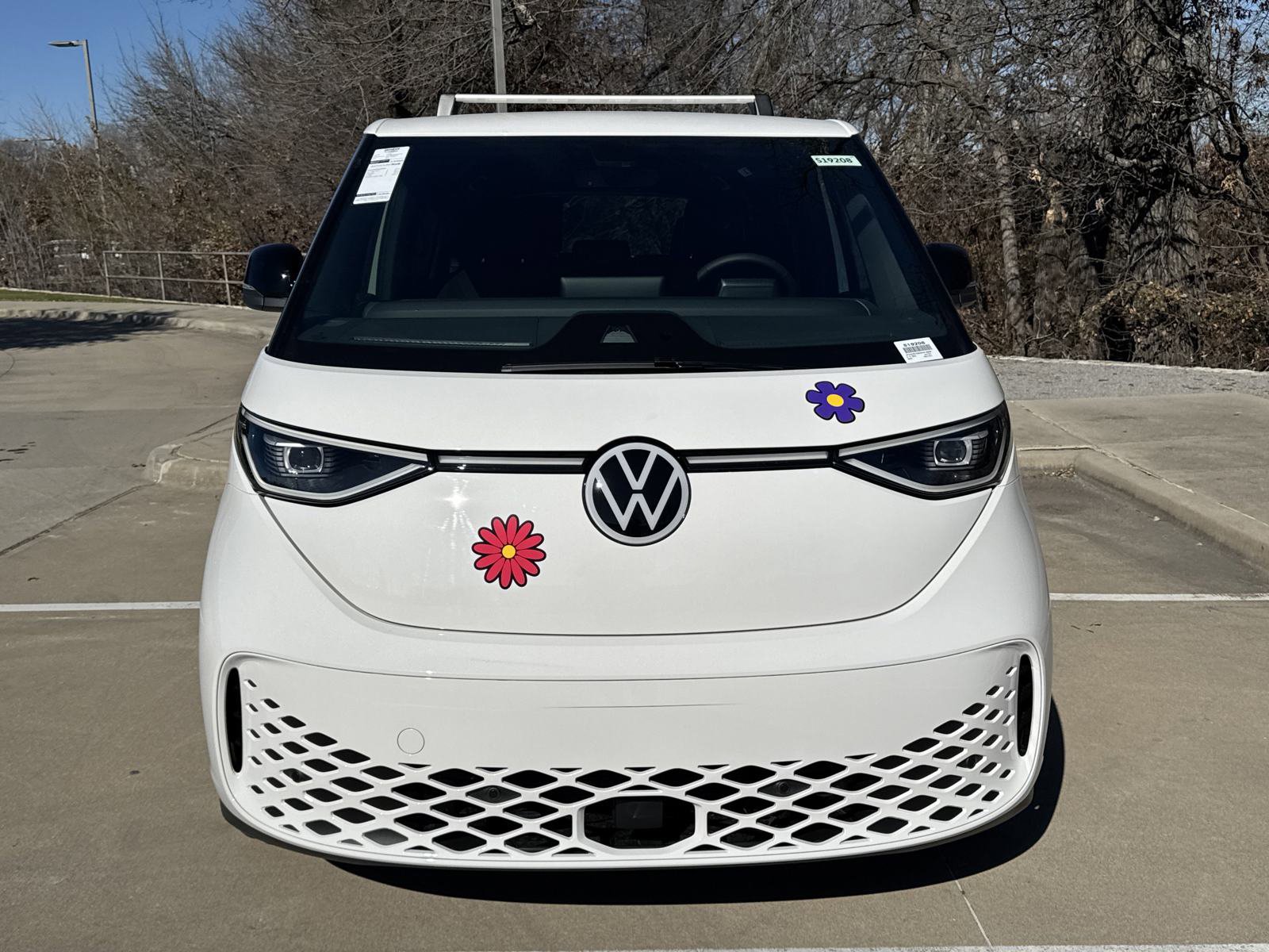 New 2025 Volkswagen ID. Buzz Pro S image 30