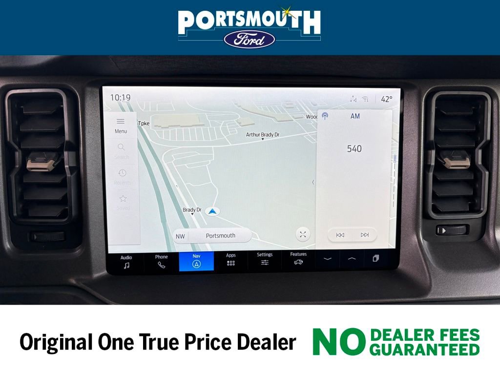 New 2025 Ford Bronco Badlands image 8