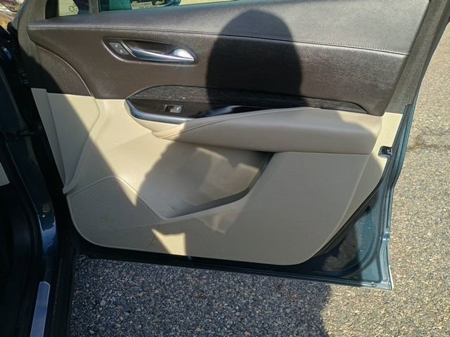 Used 2019 Cadillac XT4 Premium Luxury image 13