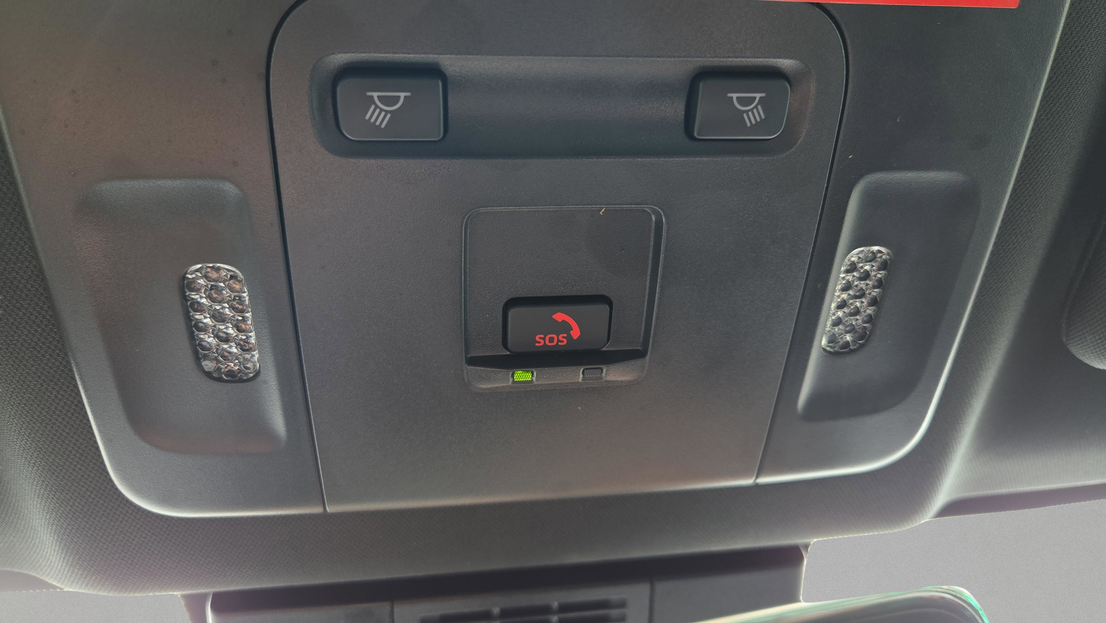 Used 2025 Toyota Camry SE FWD image 26