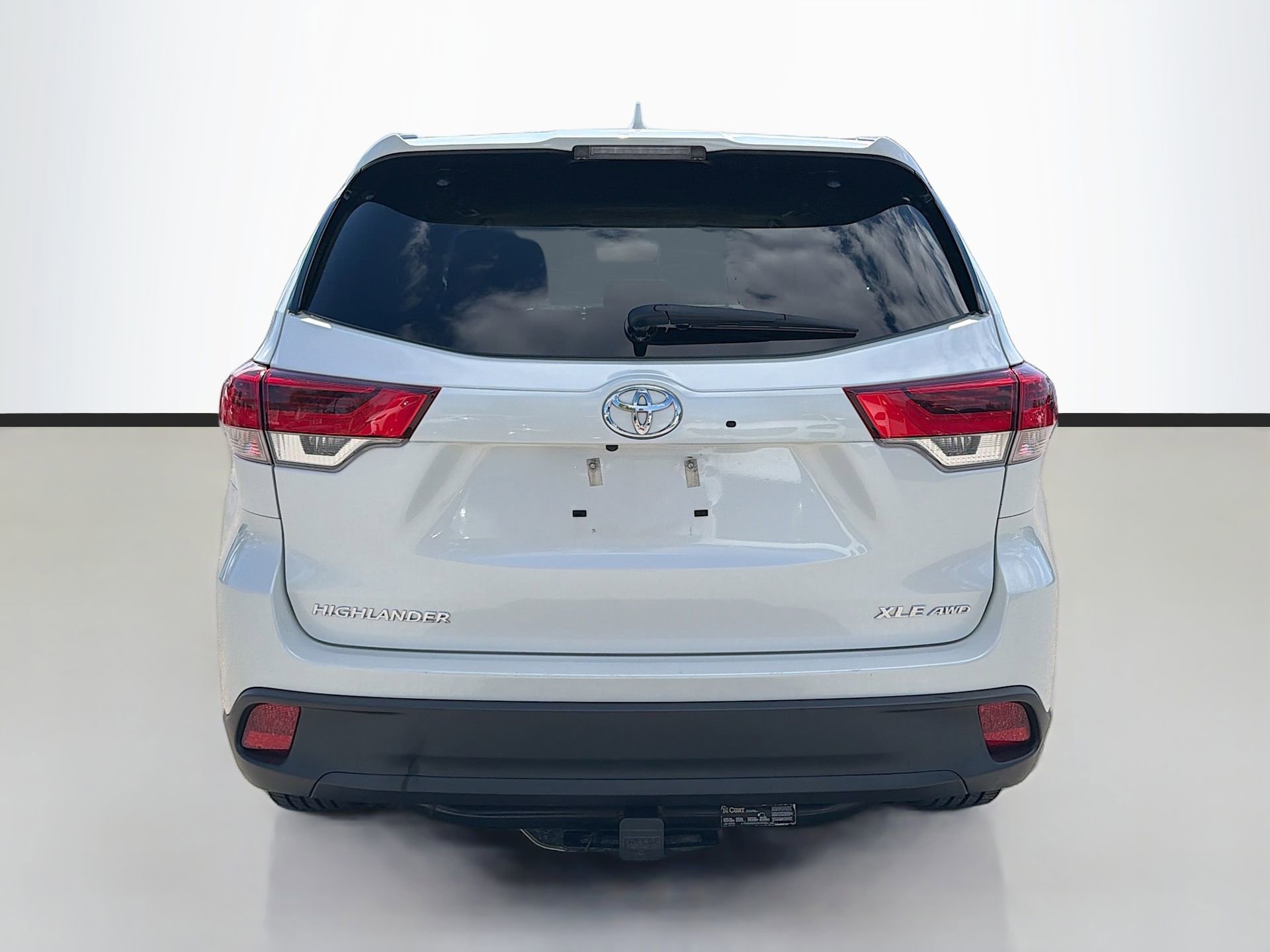 Used 2019 Toyota Highlander XLE image 5