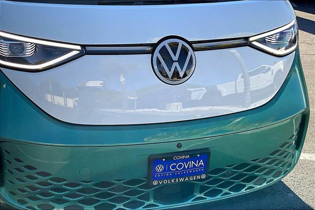 New 2025 Volkswagen ID. Buzz Pro S Plus image 28
