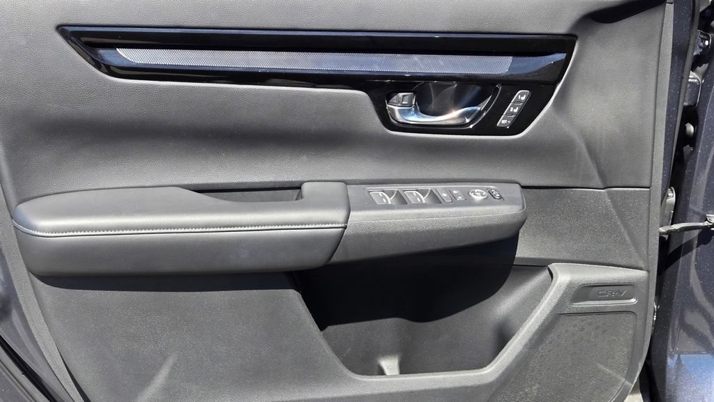 Used 2025 Honda CR-V EX-L image 15