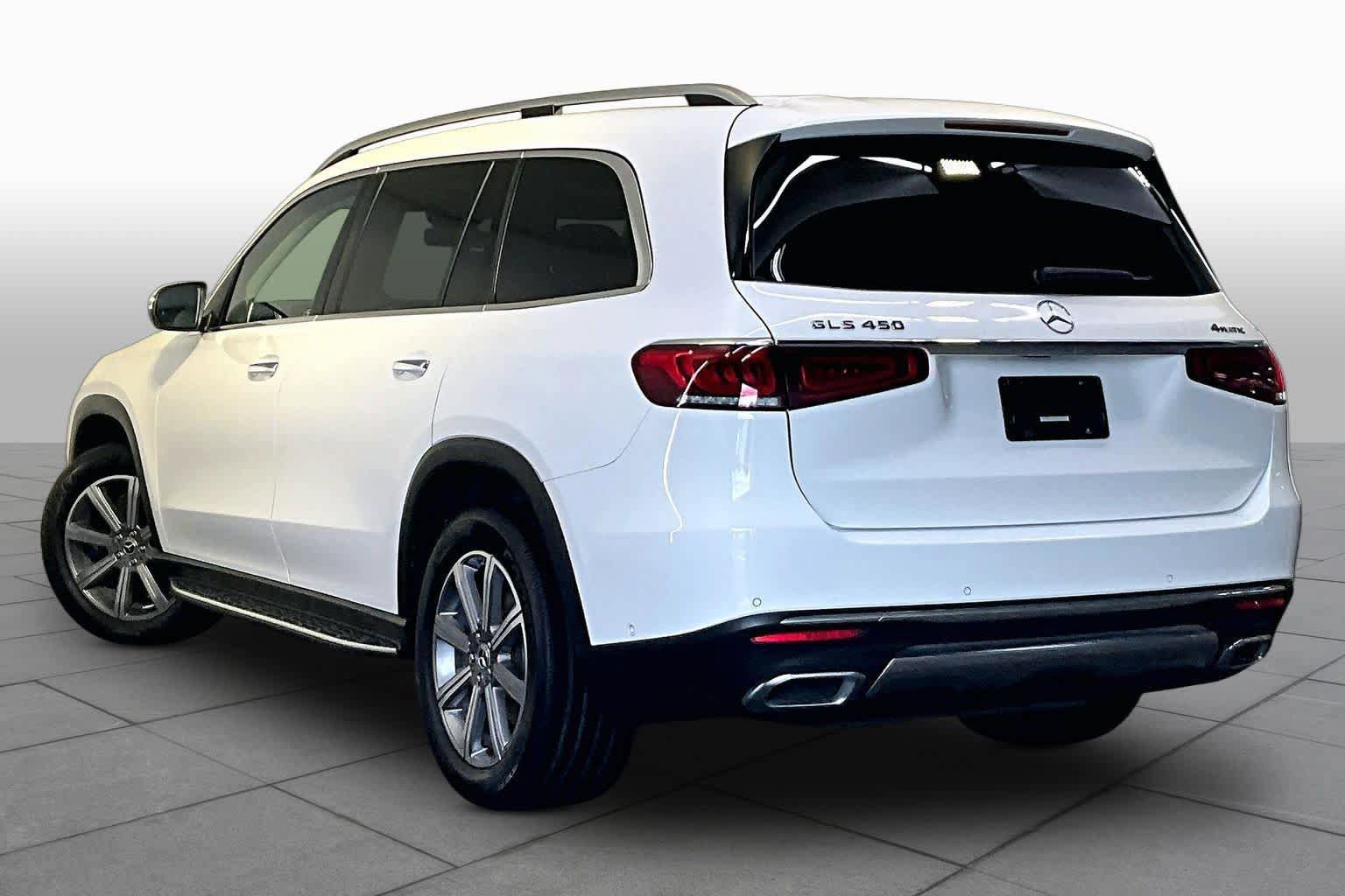 Used 2022 Mercedes-Benz GLS 450 4MATIC image 12