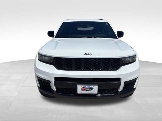 Used 2024 Jeep Grand Cherokee L Laredo AWD/4WD image 8