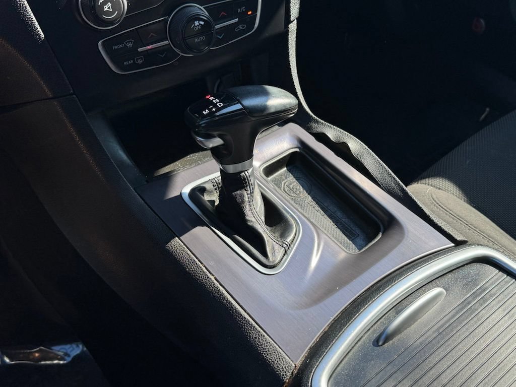 Used 2016 Dodge Charger R/T Scat Pack w/ Beats Audio Group RWD image 16