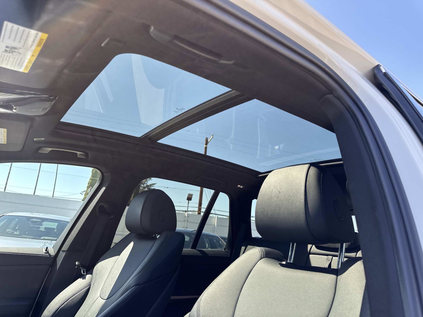 Used 2019 BMW X5 xDrive40i w/ Premium Package 2 image 18