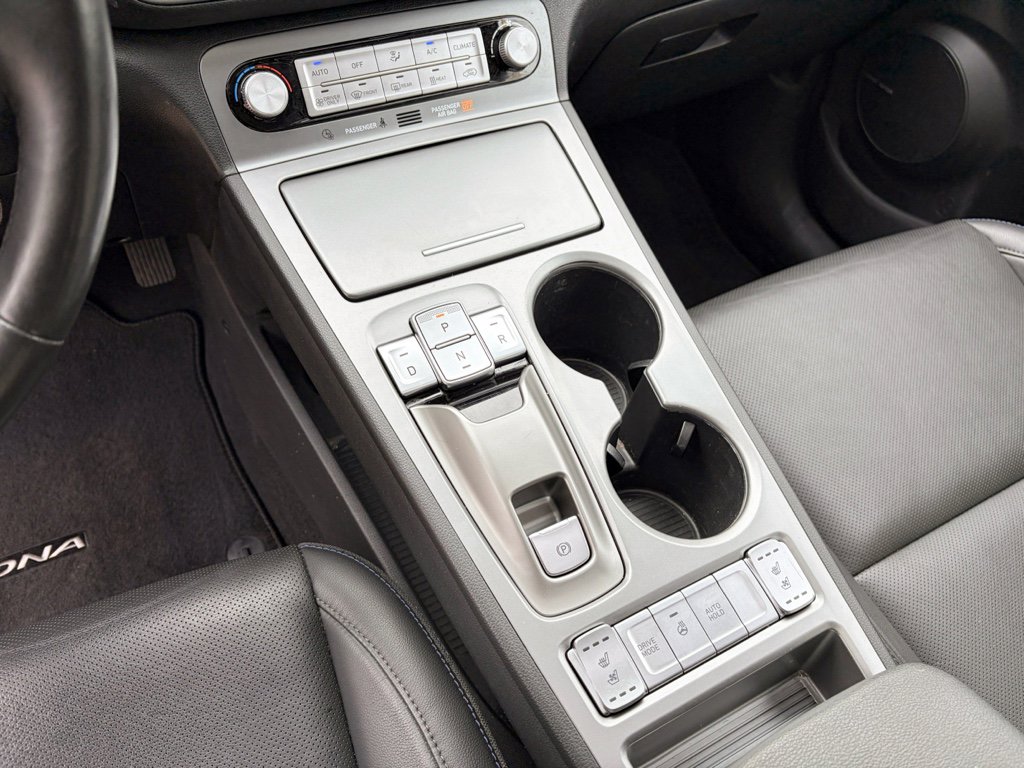 Used 2023 Hyundai Kona Limited image 20