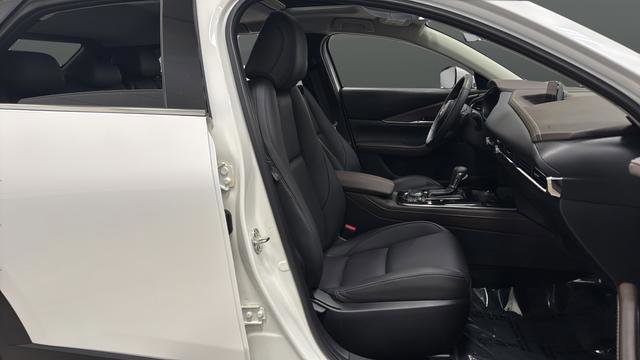 Used 2025 MAZDA CX-30 AWD 2.5 S w/ Premium Package image 24
