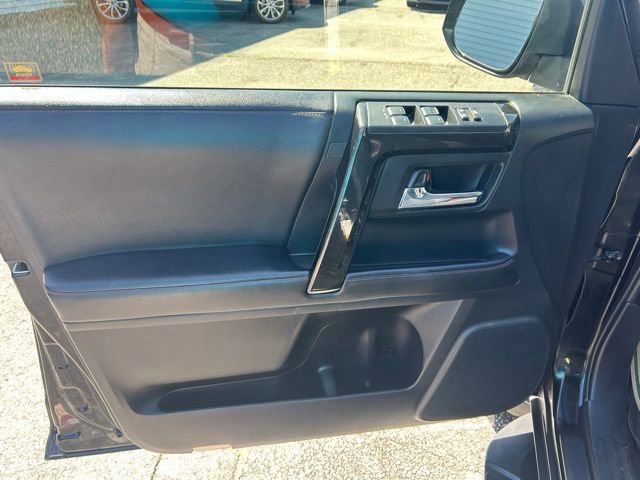 Used 2021 Toyota 4Runner Venture image 16