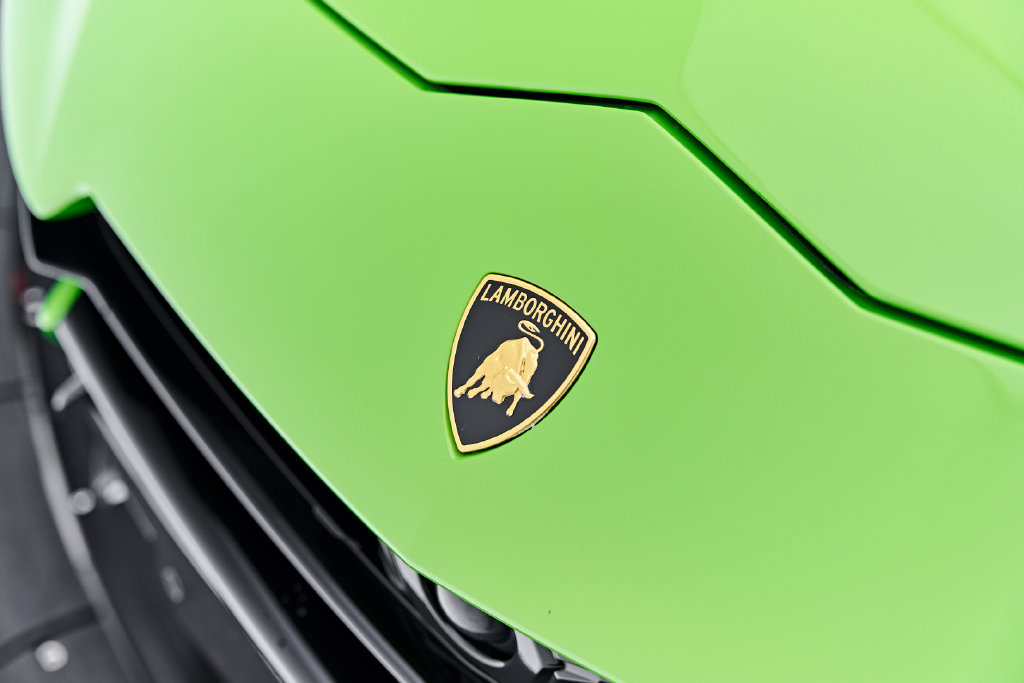 Used 2023 Lamborghini Urus Performante AWD/4WD image 21