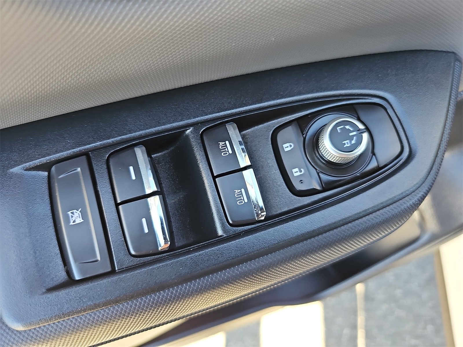 Used 2025 Subaru Forester Sport image 29