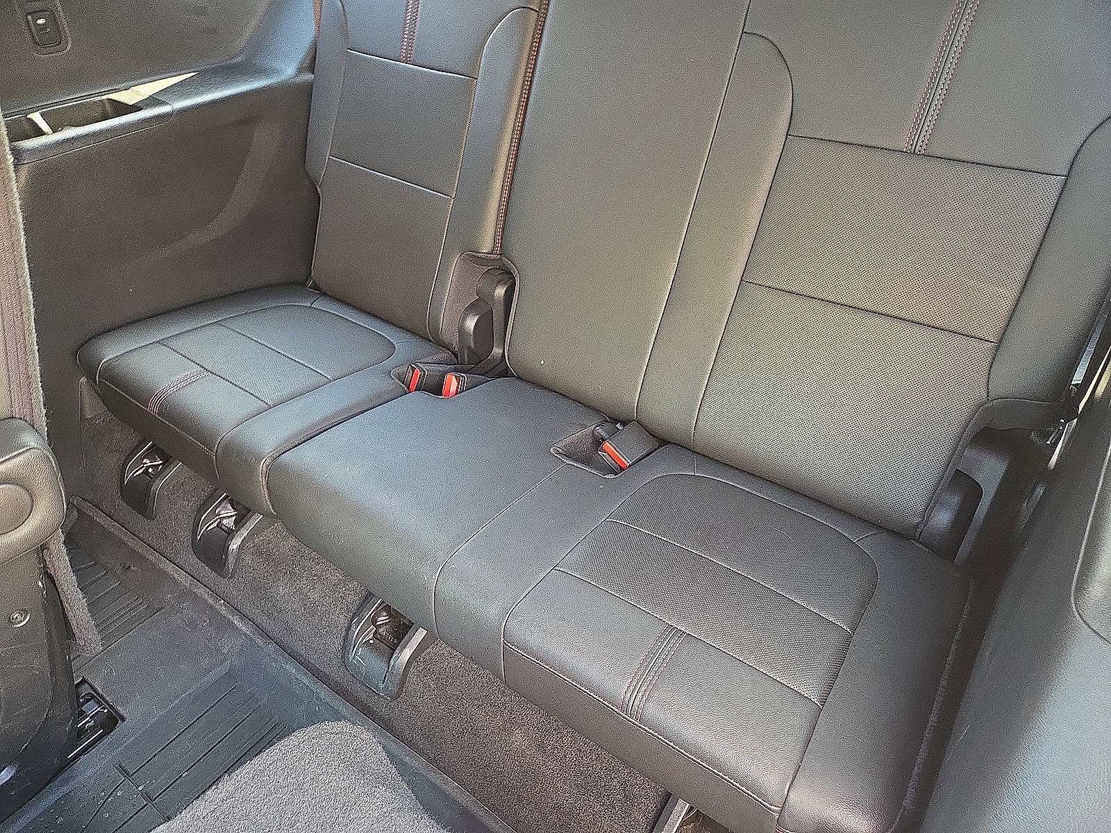 Used 2023 Chevrolet Traverse RS w/ LPO, Floor Liner Package AWD/4WD image 22