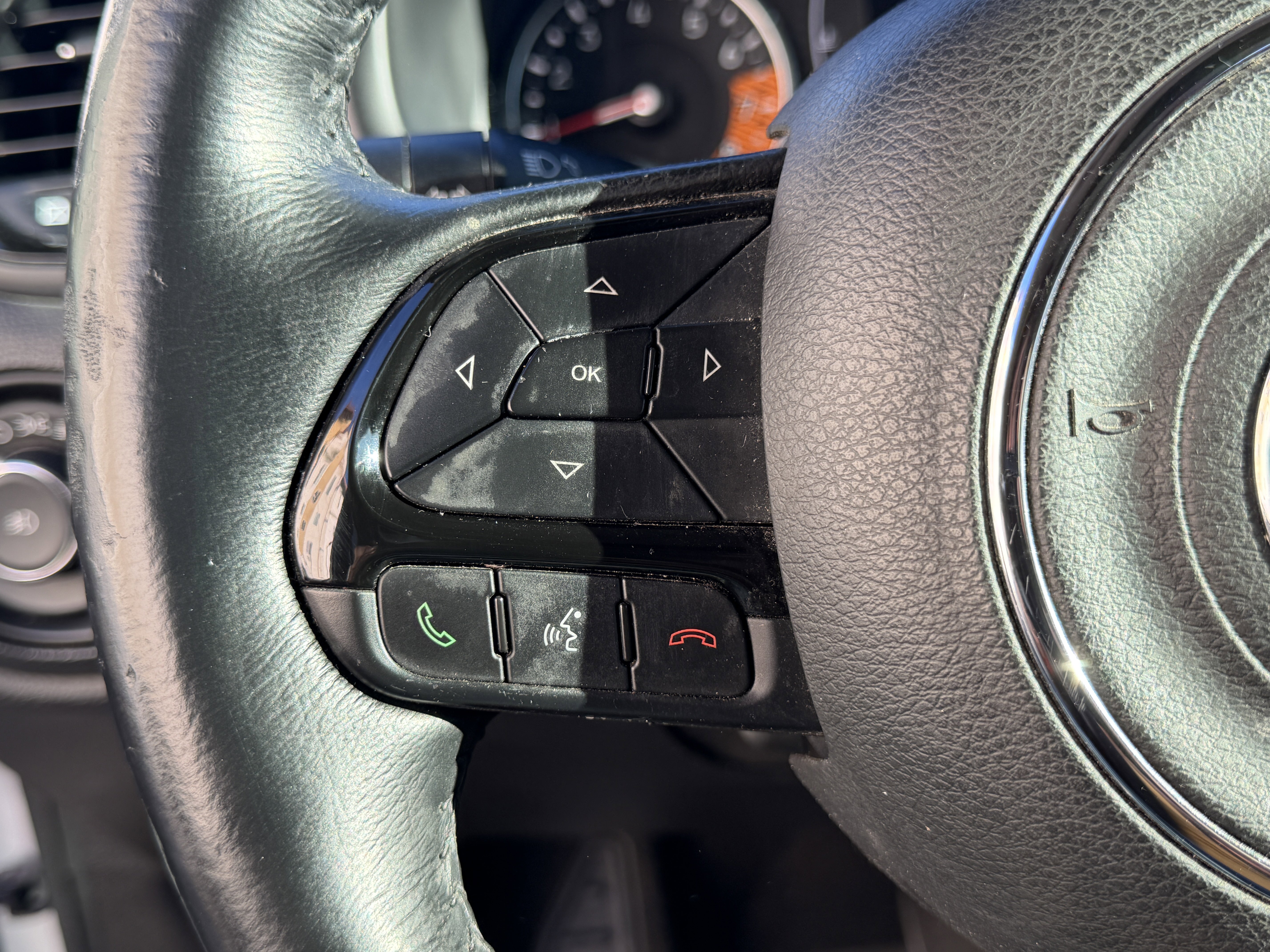 Certified 2019 Jeep Renegade Altitude w/ Quick Order Package 22M image 20