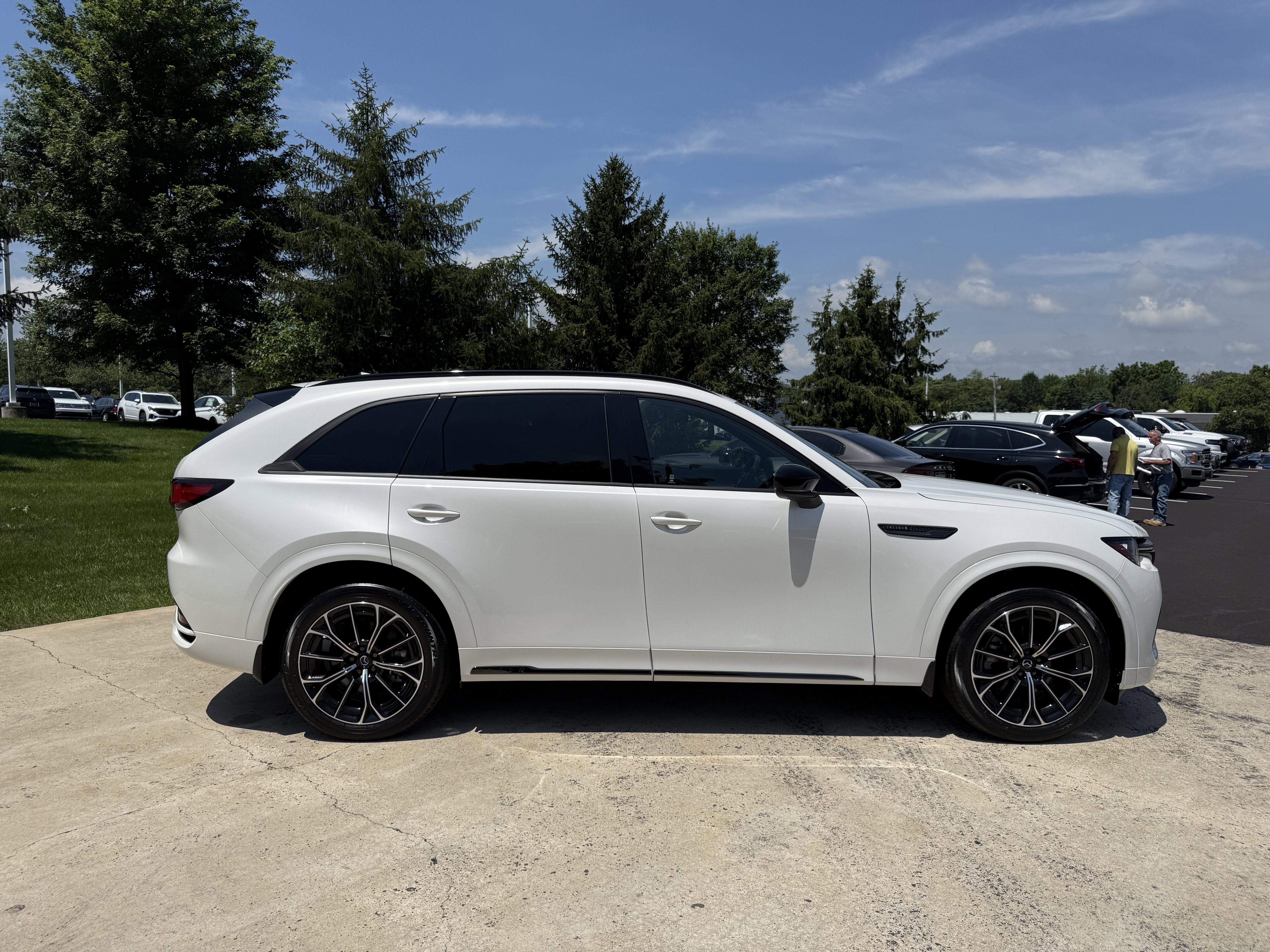 Certified 2025 MAZDA CX-70 3.3 Turbo S w/ Premium Package image 18