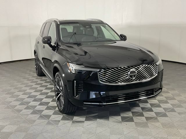 Certified 2025 Volvo XC90 B6 Plus w/ Protection Package Premier AWD/4WD image 3