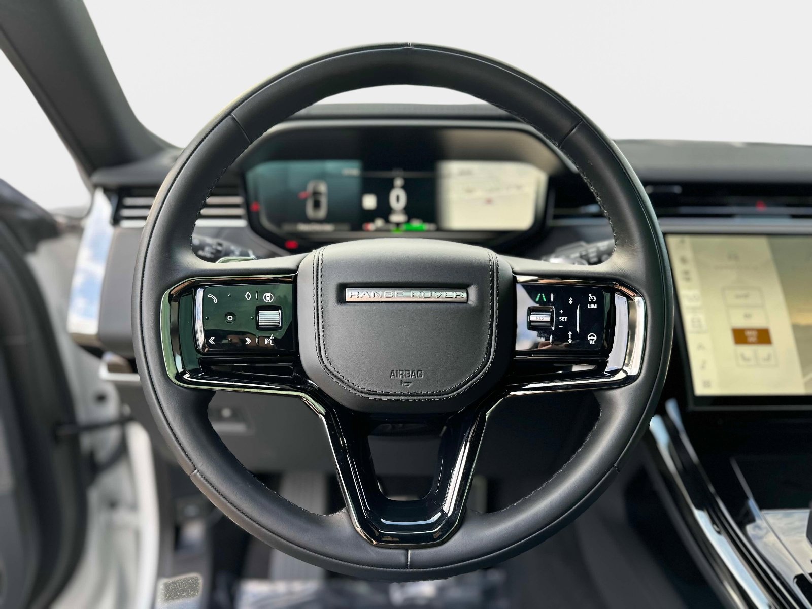 New 2025 Land Rover Range Rover Sport Dynamic SE image 45