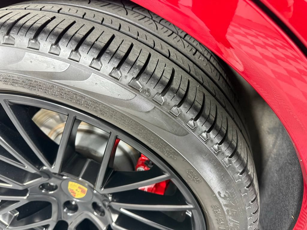 Certified 2021 Porsche Cayenne GTS AWD/4WD image 18