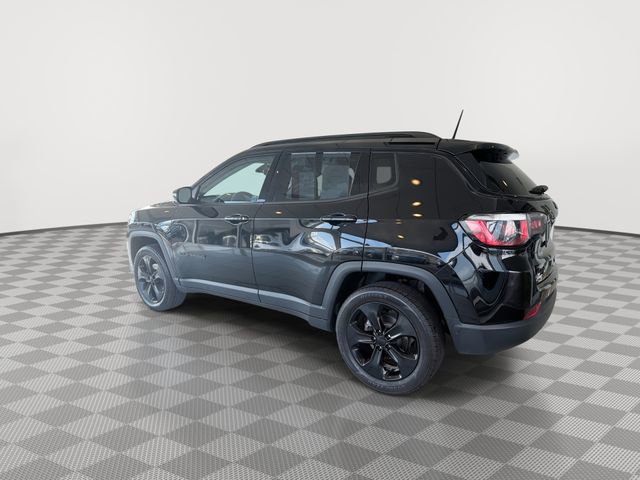Used 2018 Jeep Compass Latitude AWD/4WD image 7