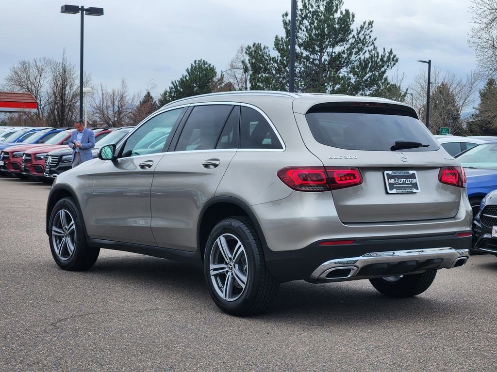 Used 2020 Mercedes-Benz GLC 300 4MATIC image 5