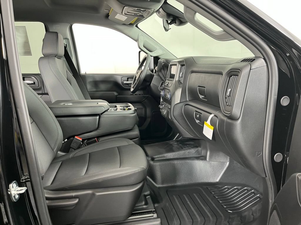 New 2026 Chevrolet Silverado 2500 W/T w/ WT Convenience Package AWD/4WD image 10