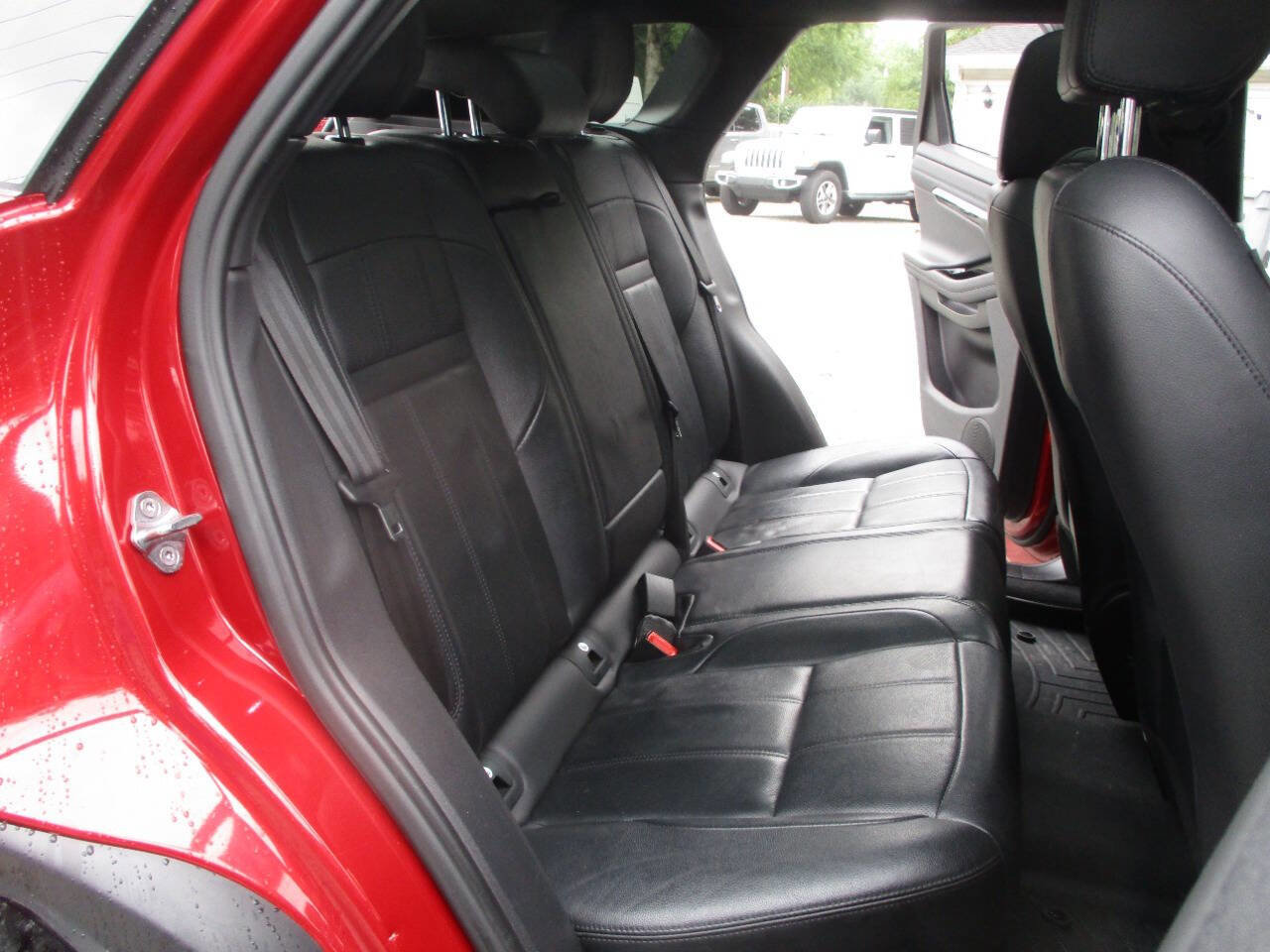 Used 2021 Land Rover Range Rover Evoque R-Dynamic SE AWD/4WD image 26