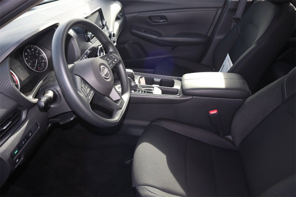Certified 2025 Nissan Sentra S image 17