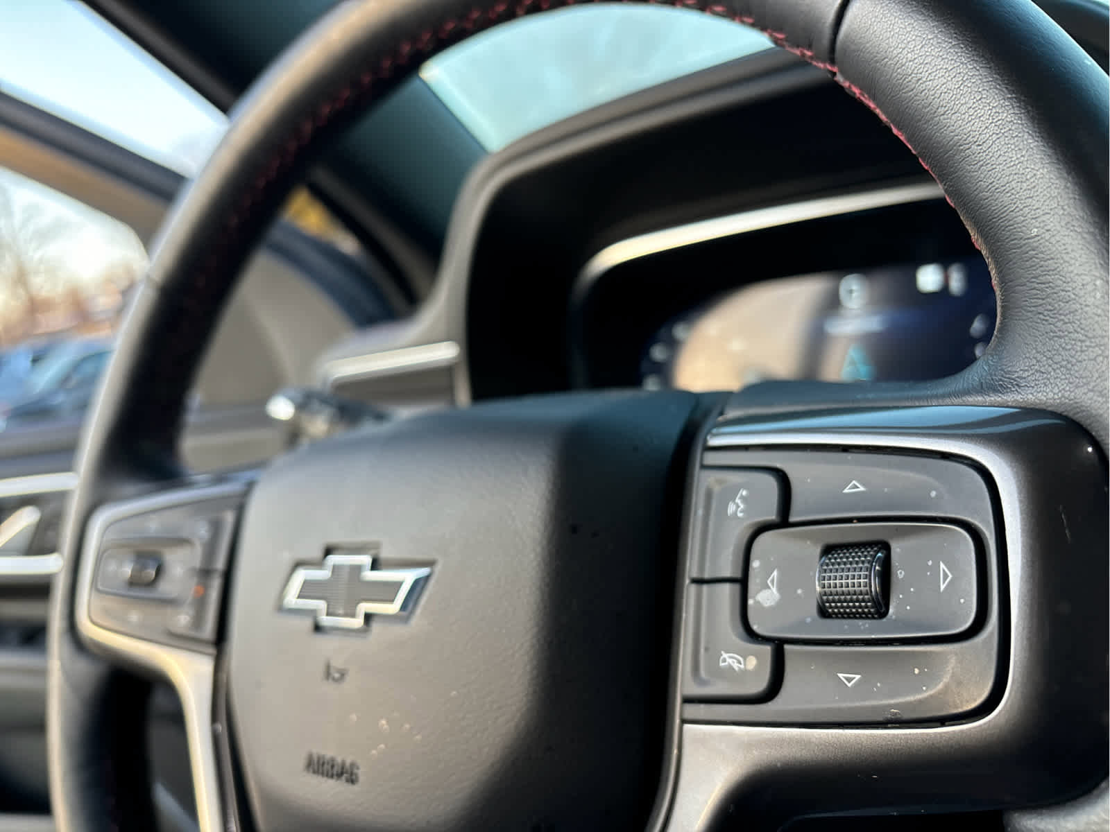 Used 2022 Chevrolet Tahoe RST w/ Luxury Package image 12