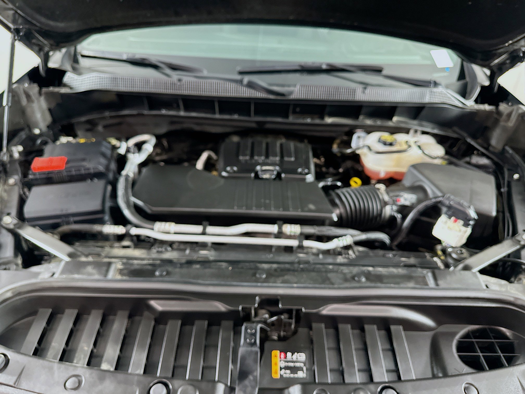 Used 2024 Chevrolet Silverado 1500 LT image 31