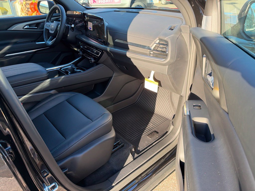 New 2027 Chevrolet Traverse LT w/ Midnight/Sport Edition AWD/4WD image 46