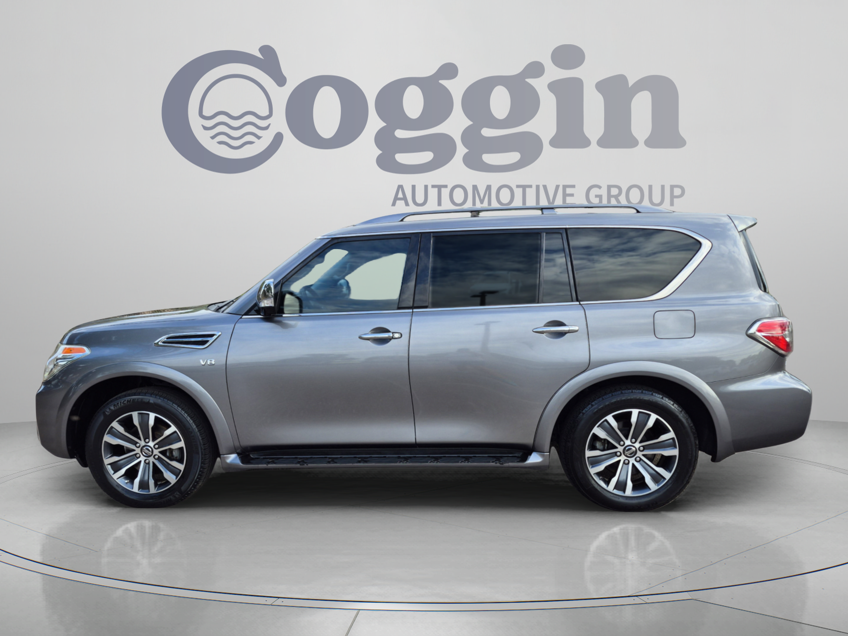 Used 2019 Nissan Armada SL w/ Premium Package RWD image 2