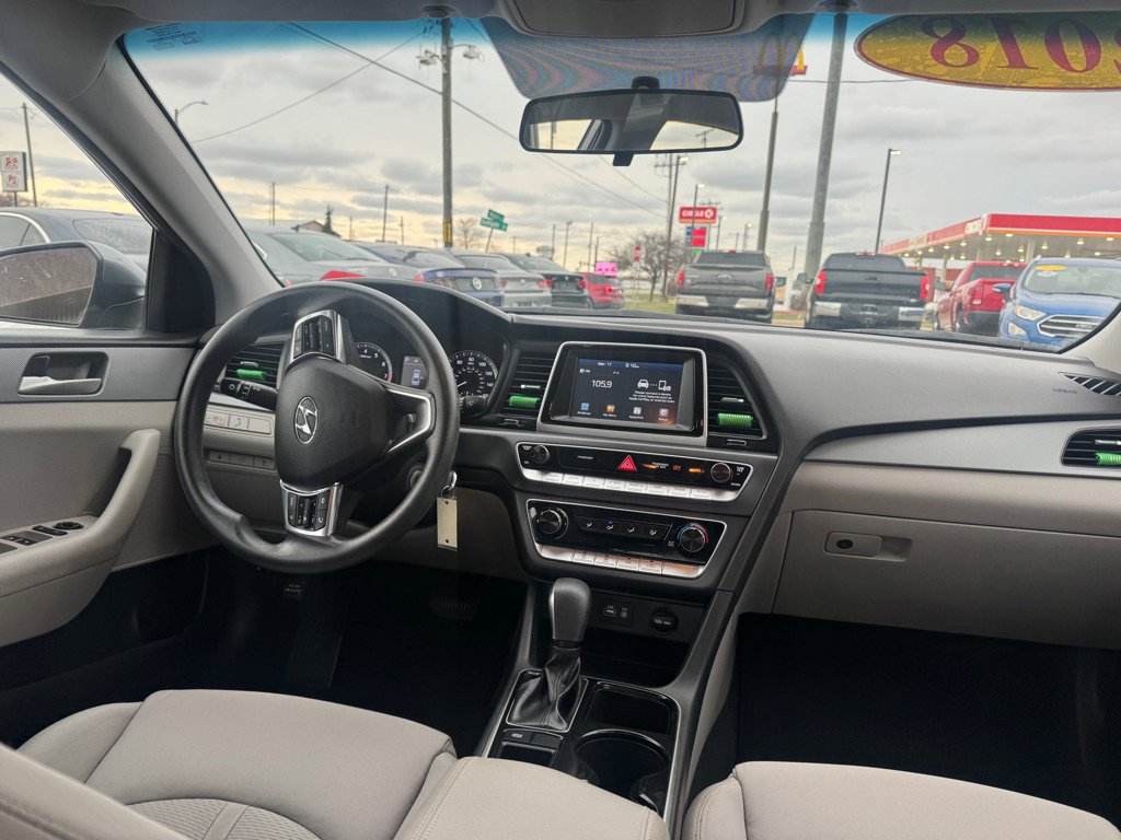 Used 2018 Hyundai Sonata SE image 18