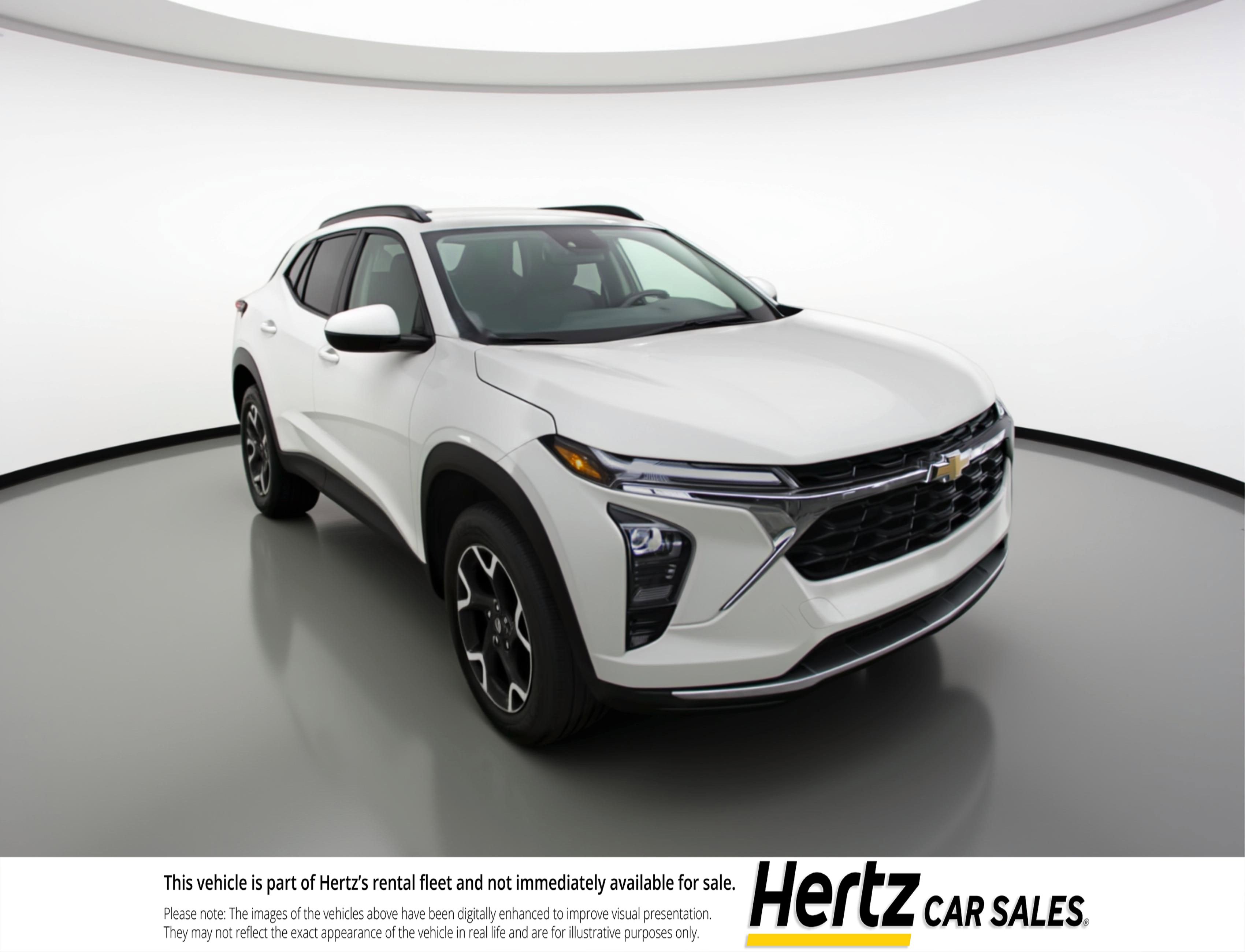 Used 2025 Chevrolet Trax LT w/ LT Convenience Package FWD image 1