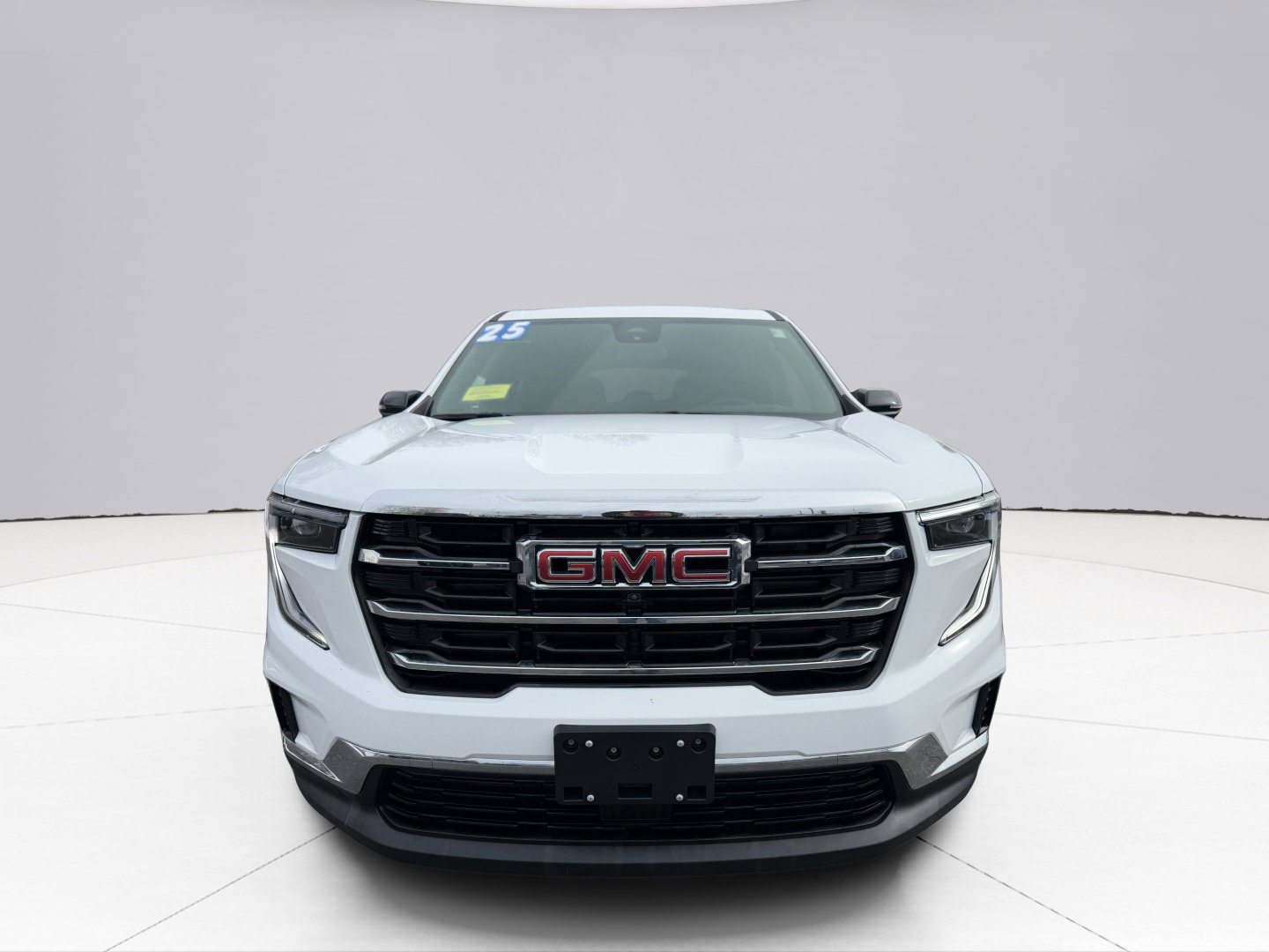 Used 2025 GMC Acadia Elevation image 11