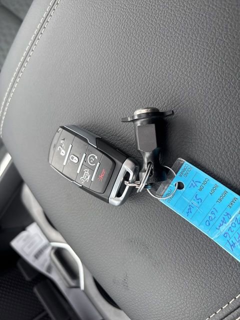 New 2026 RAM 1500 4x4 Crew Cab image 33