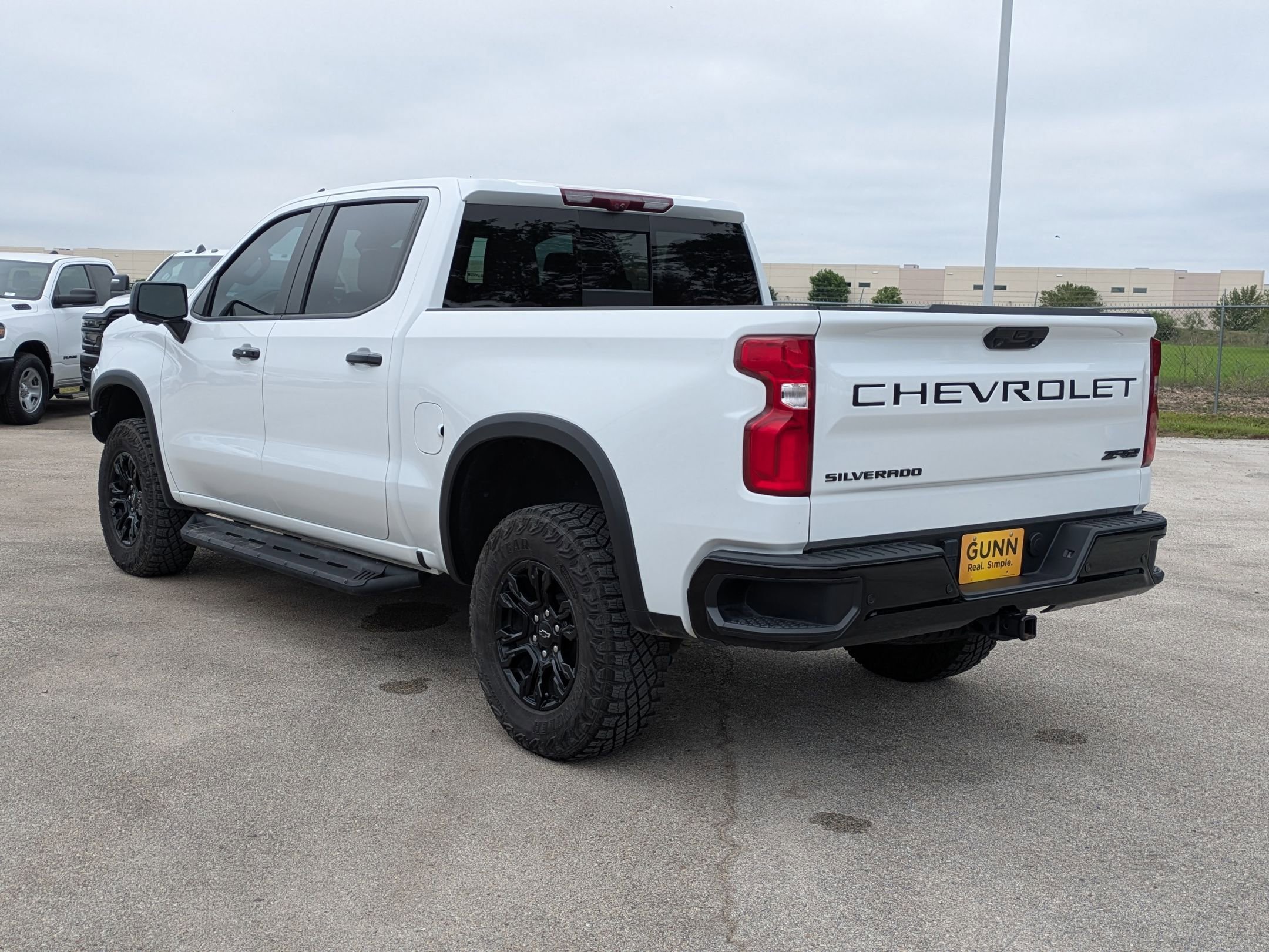 Used 2024 Chevrolet Silverado 1500 ZR2 w/ Technology Package AWD/4WD image 5