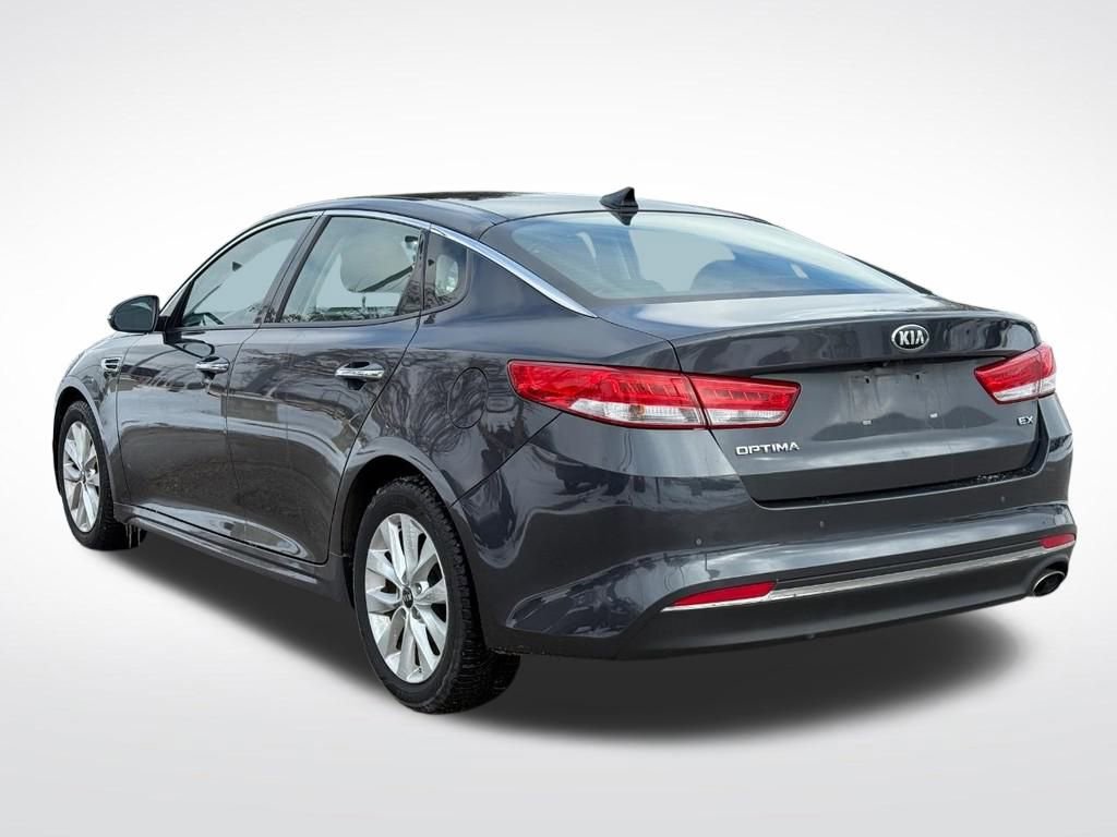 Used 2017 Kia Optima EX w/ Premium Package image 7