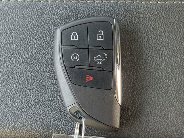 Used 2023 Chevrolet Silverado 1500 Custom image 32
