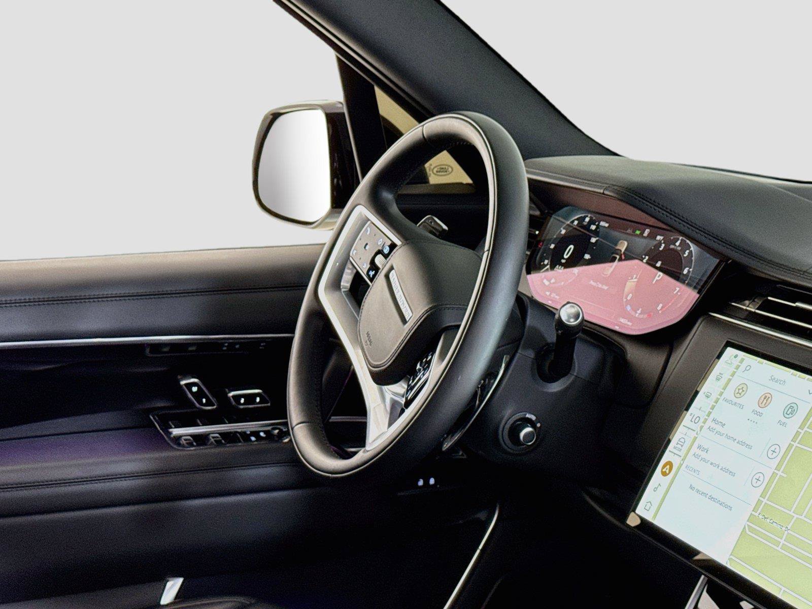 Used 2025 Land Rover Range Rover SE AWD/4WD image 30