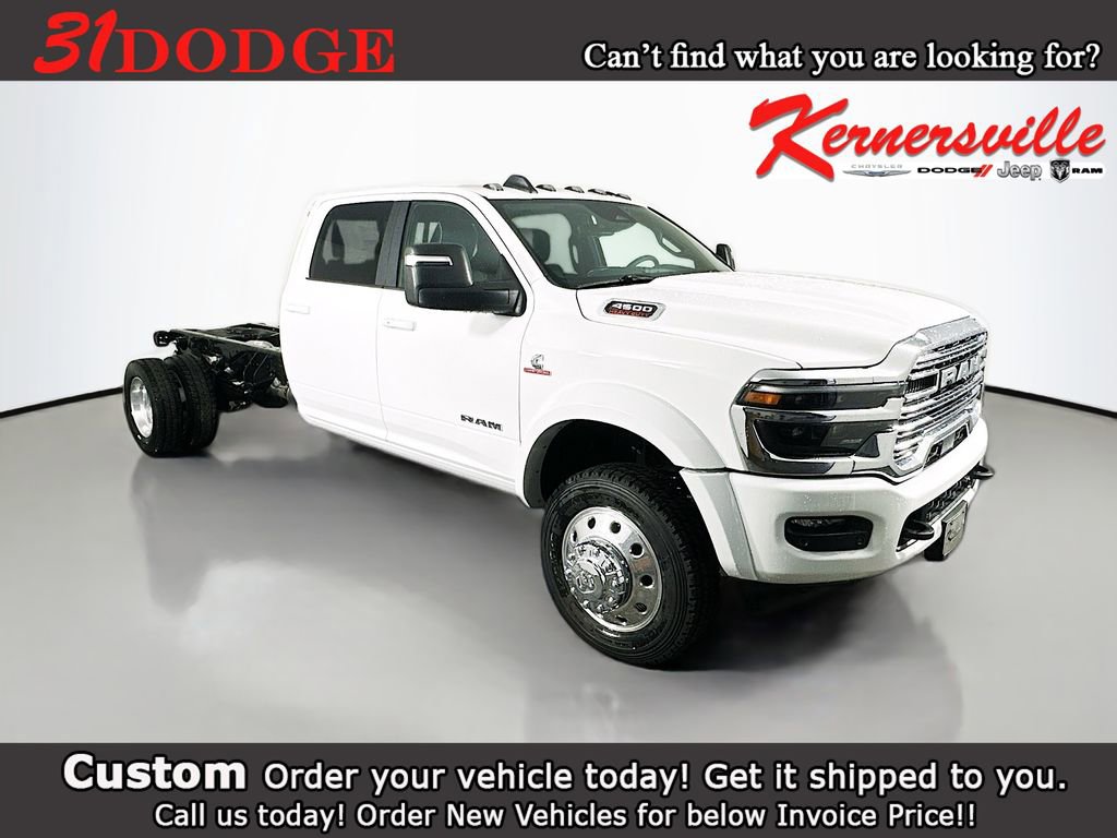 New 2026 RAM 4500 4x4 Crew Cab DRW w/ Laramie Trim Package