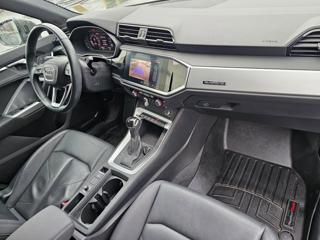 Used 2020 Audi Q3 2.0T Premium w/ Convenience Package image 14