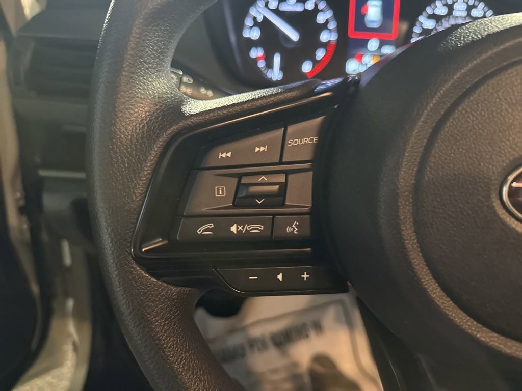 Used 2025 Subaru Crosstrek 2.0i image 12