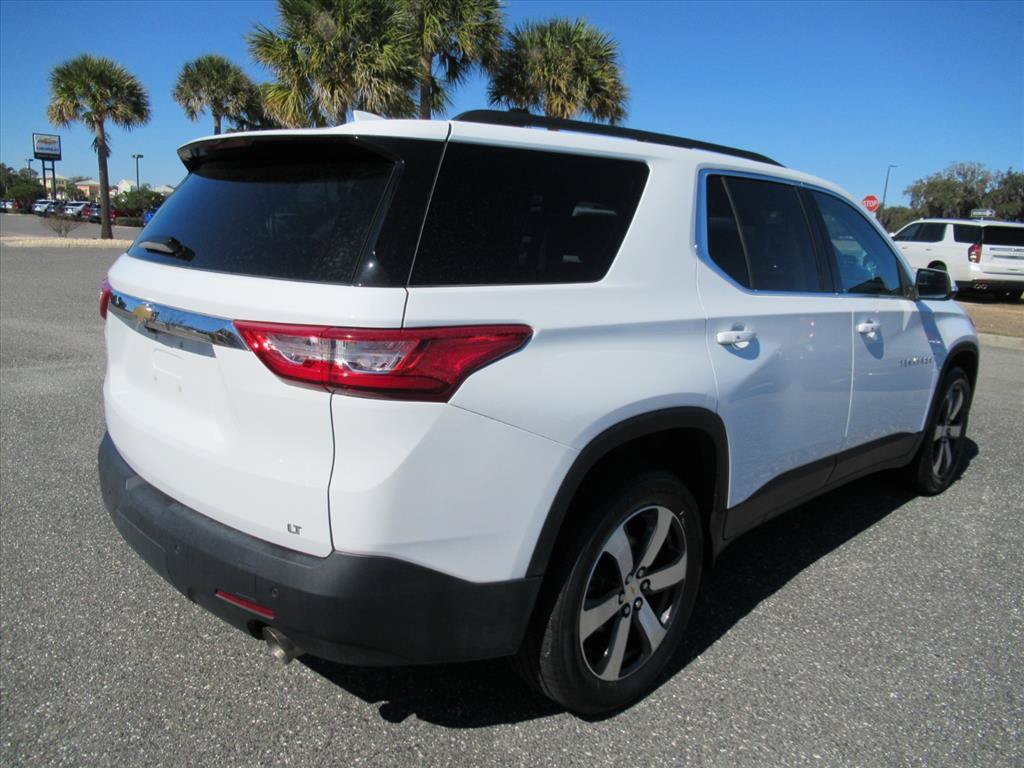 Certified 2021 Chevrolet Traverse LT w/ LT Premium Package FWD image 6