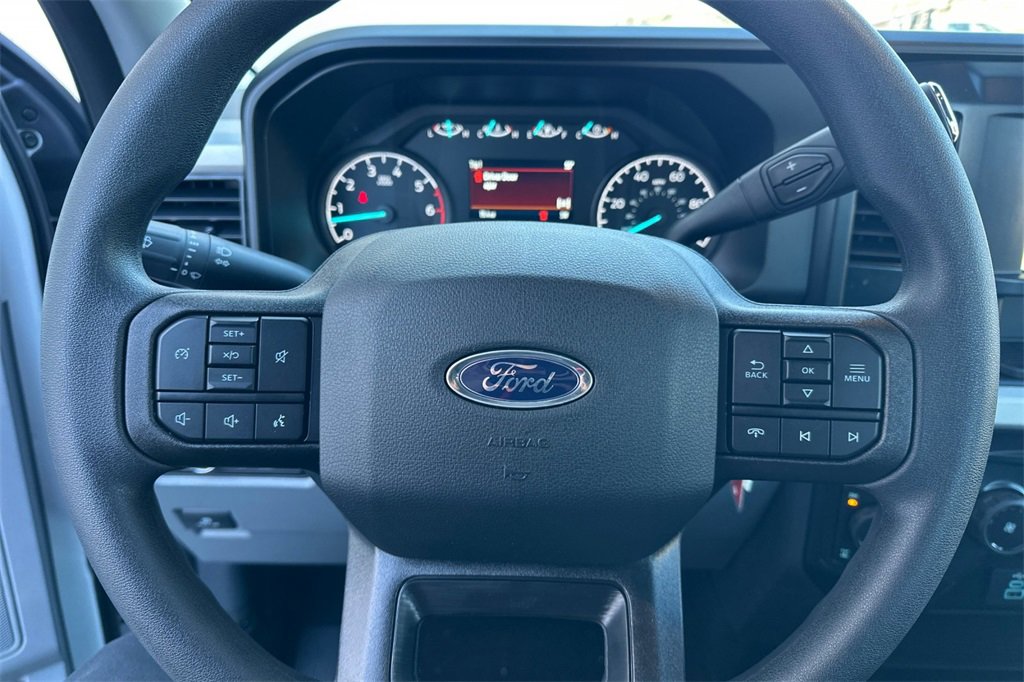 New 2026 Ford F350 XLT w/ 360-Degree Camera Package image 15